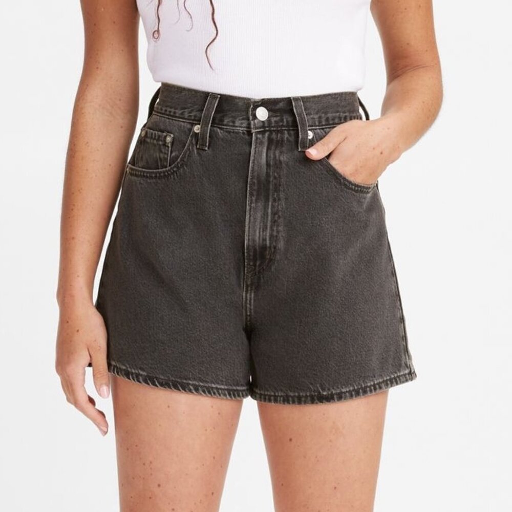 Levi's High Loose Shorts (Black)